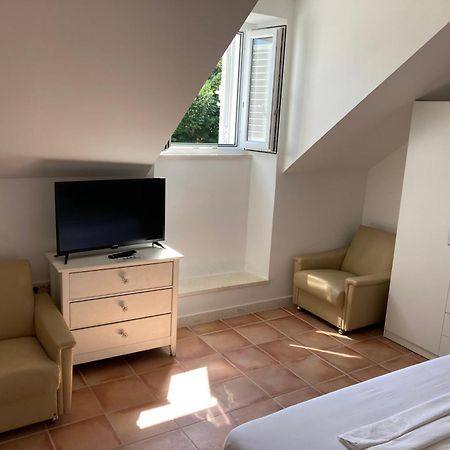 Guesthouse Libertas 1 Dubrovnik Exteriör bild